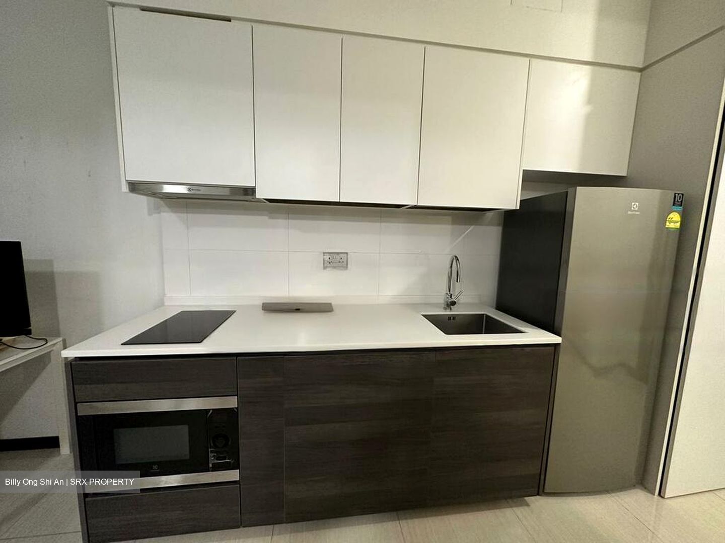 Sims Urban Oasis (D14), Condominium #581967011